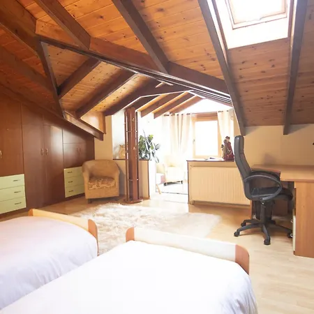 בקתה Soffitta House Sofi! פלורינה