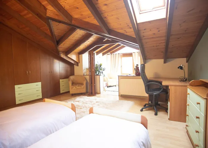 Alpesi faház Soffitta House Sofi! Lerin